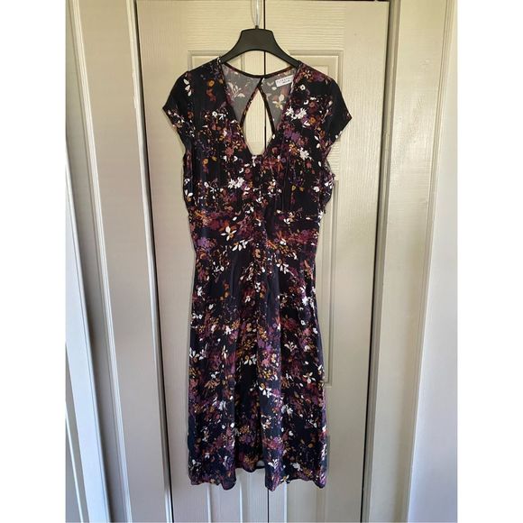 Flynn Skye Button Fromt Black Multicolor Open Back Dress Size Médium - Picture 1 of 10